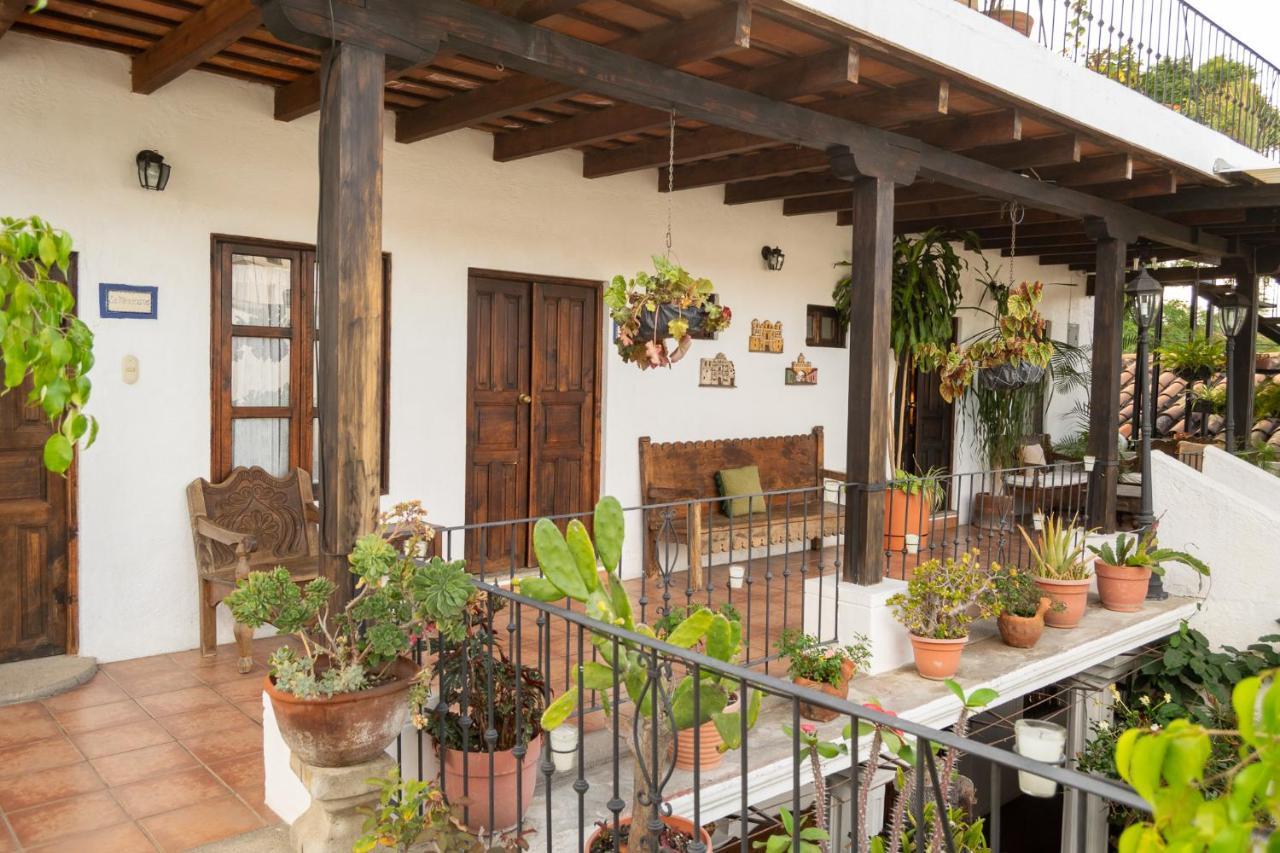 Hotel La Villa Serena Antigua Esterno foto
