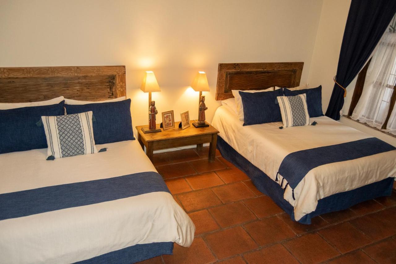 Hotel La Villa Serena Antigua Esterno foto