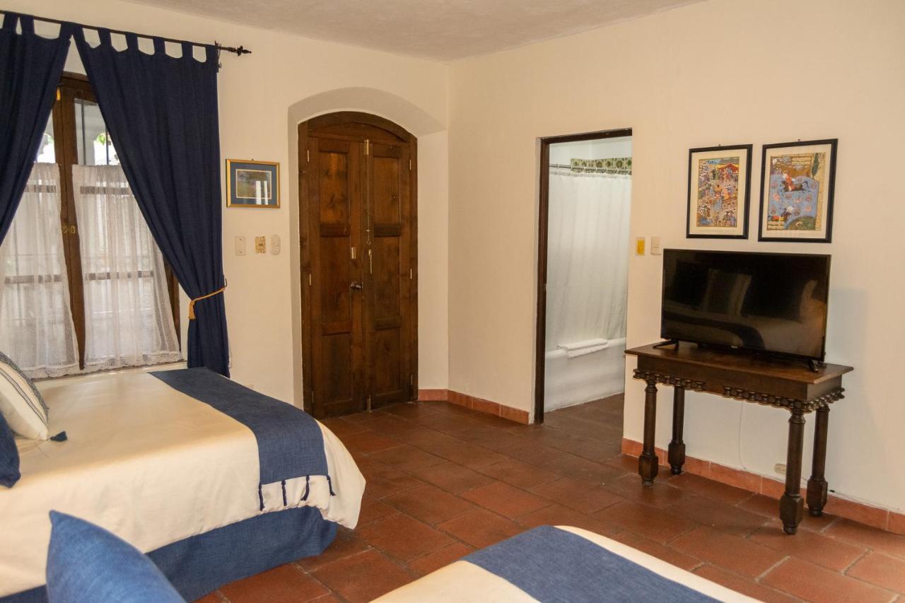 Hotel La Villa Serena Antigua Esterno foto